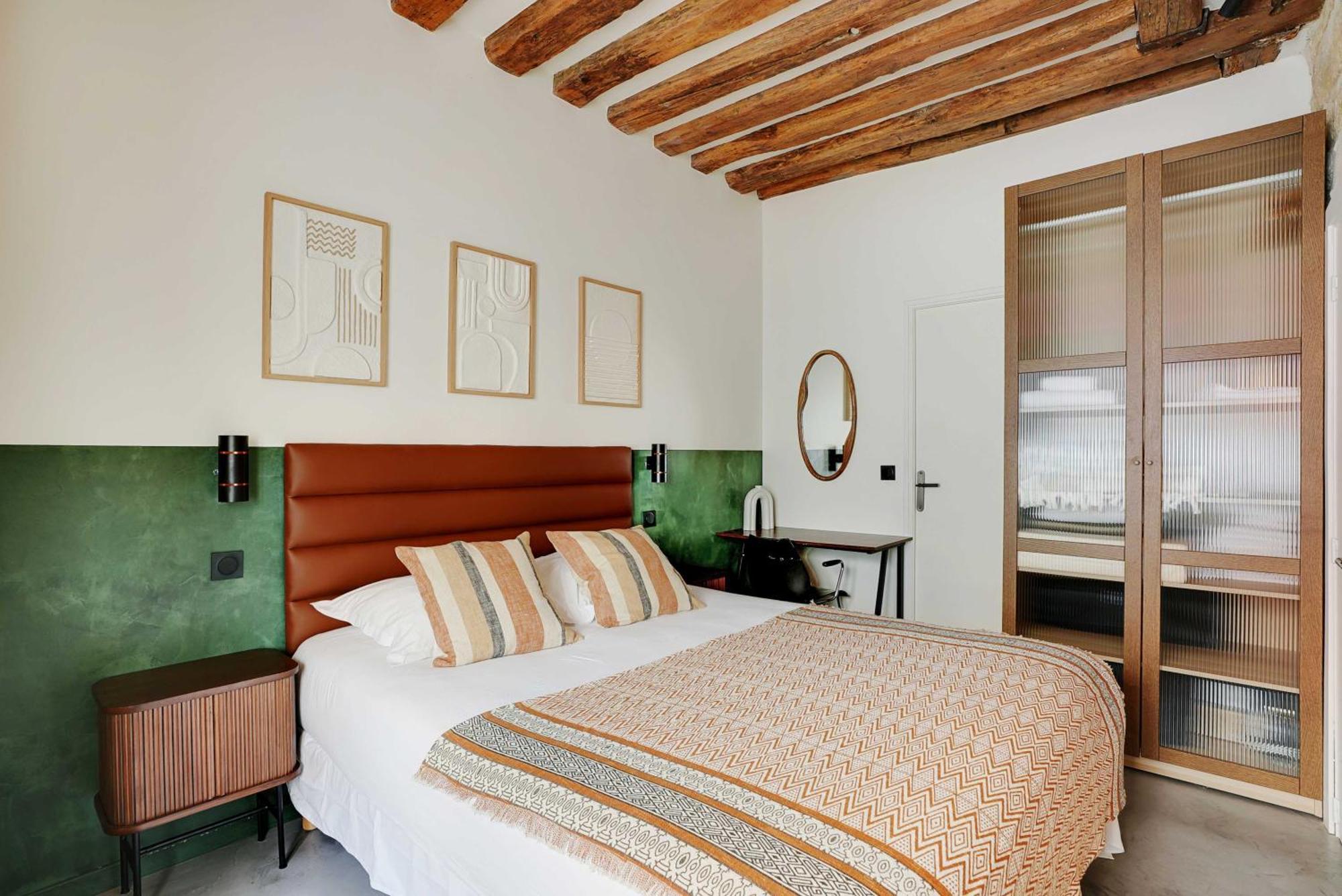 Apartment Spacious - 4br-10p - Place Des Vosges *